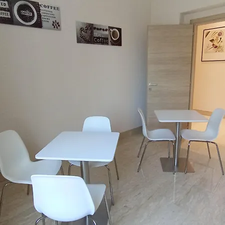 Verga 29 House 住宿加早餐酒店 卡塔尼亚